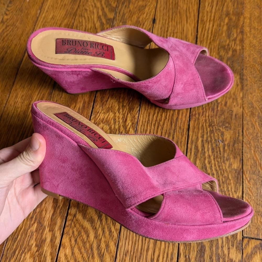 Bruno Ricci for Diane B. Y2k Pink Suede Cross Strap Wedge Heels